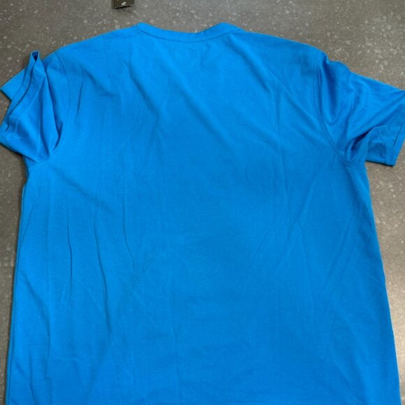 Old Navy Active Go-Dry Performance Tees (2-Pack) – Size XL - Picture 11 of 11